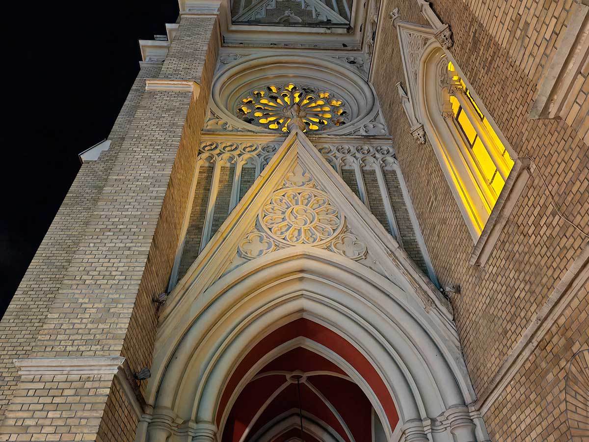  HONOR Magic5 Pro slike noću 3.jpg 