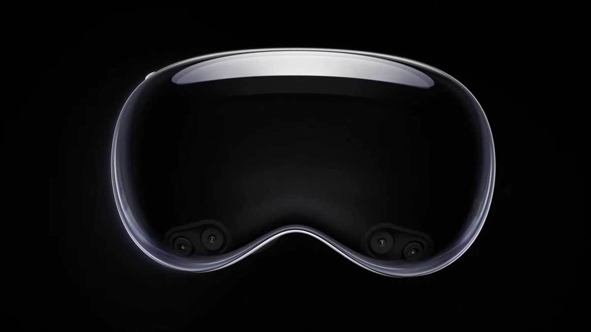  WWDC 2023 — June 5 _ Apple 1-24-26 screenshot (1).jpg - YouTube / Apple 