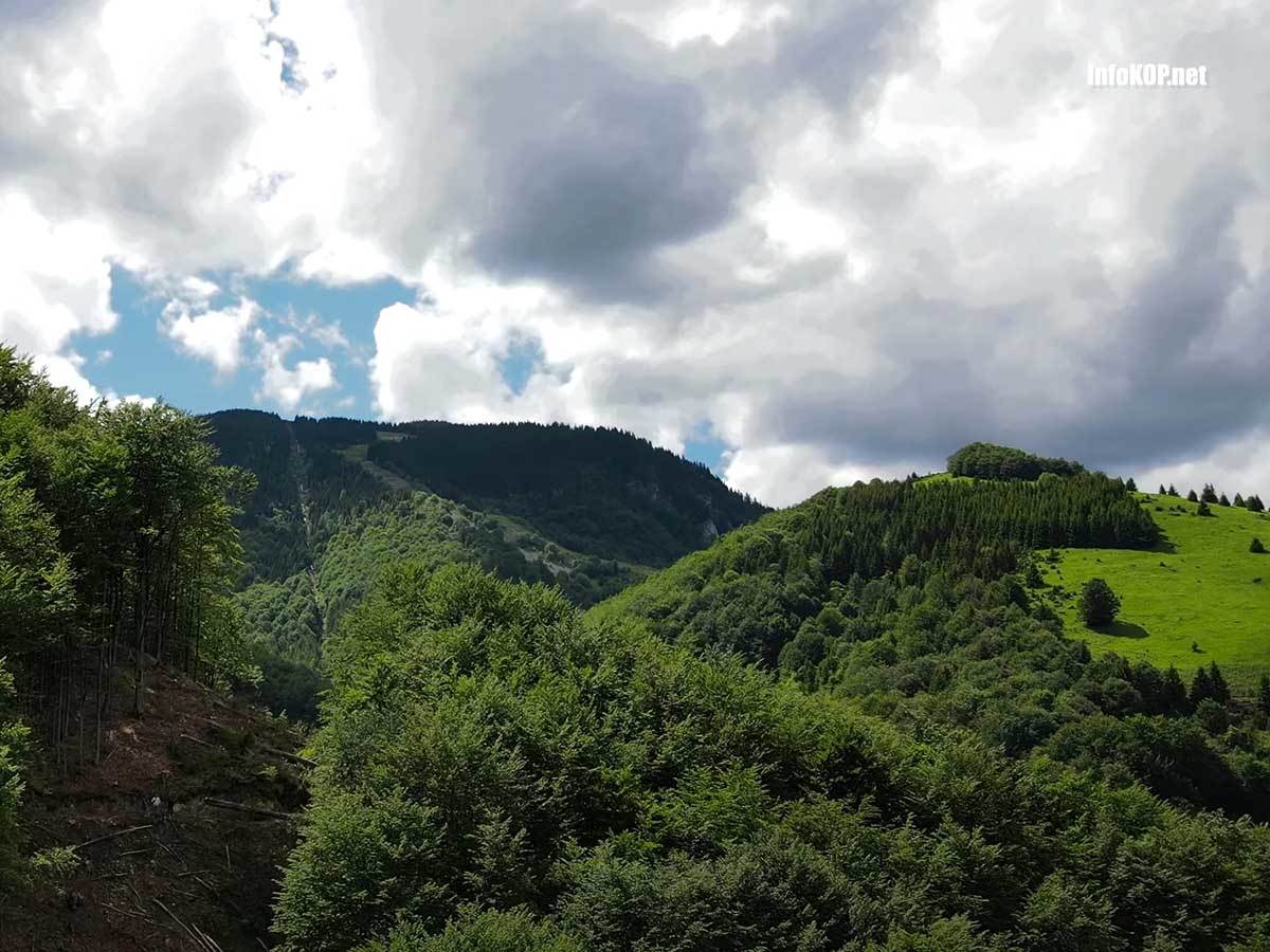 Kopaonik 1.jpg   Kopaonik 1.jpg