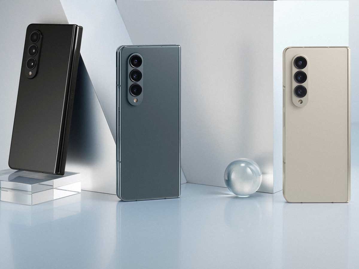  4_Galaxy Z Fold4 family.jpg - Samsung 