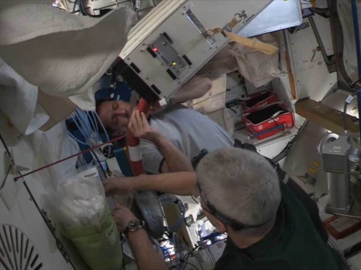 ECLSS sistem 2.jpg   ECLSS sistem 2.jpg