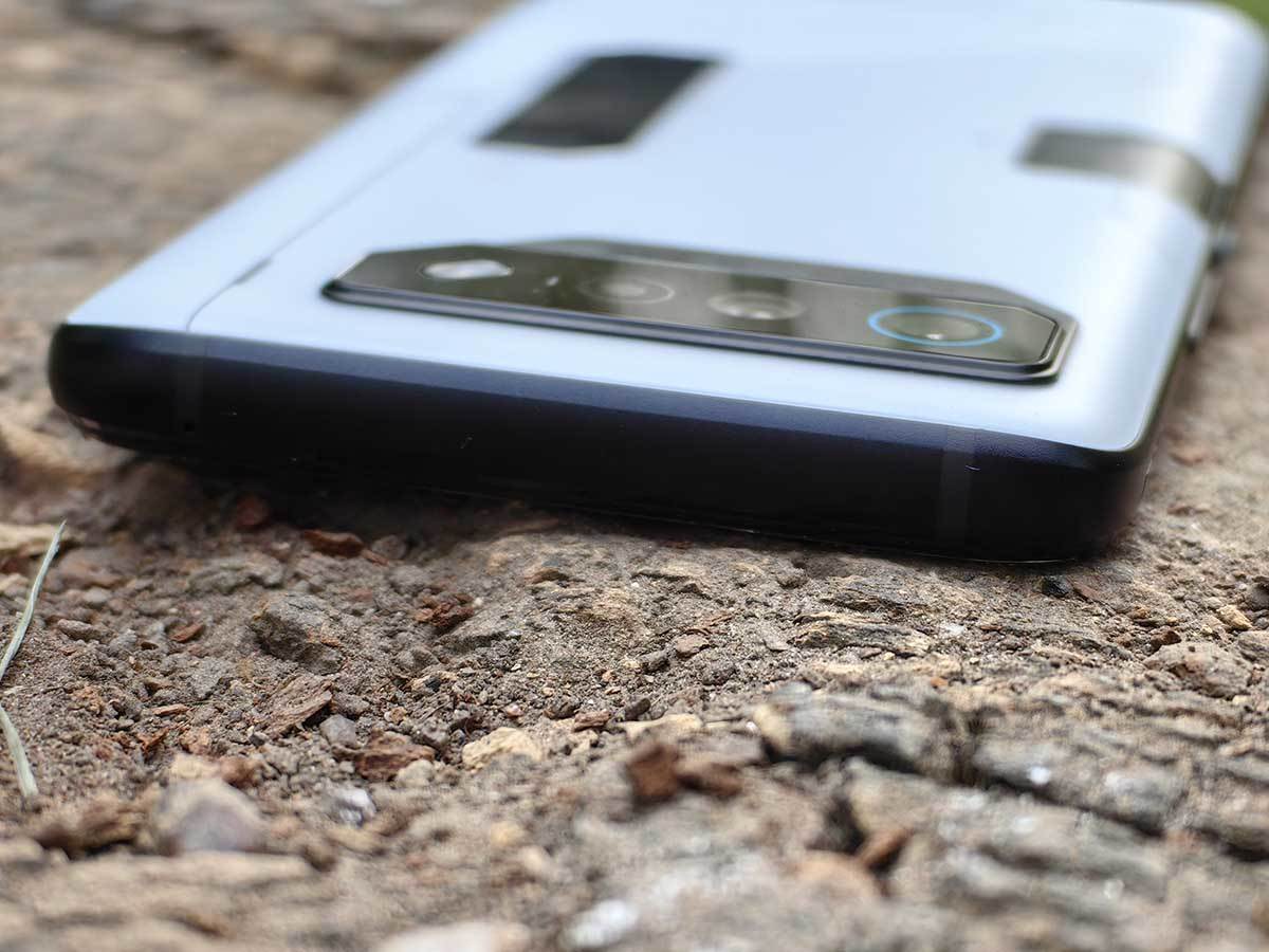  ROG Phone 7 Ultimate dizajn 14.jpg - SmartLife / Ilija Baošić 