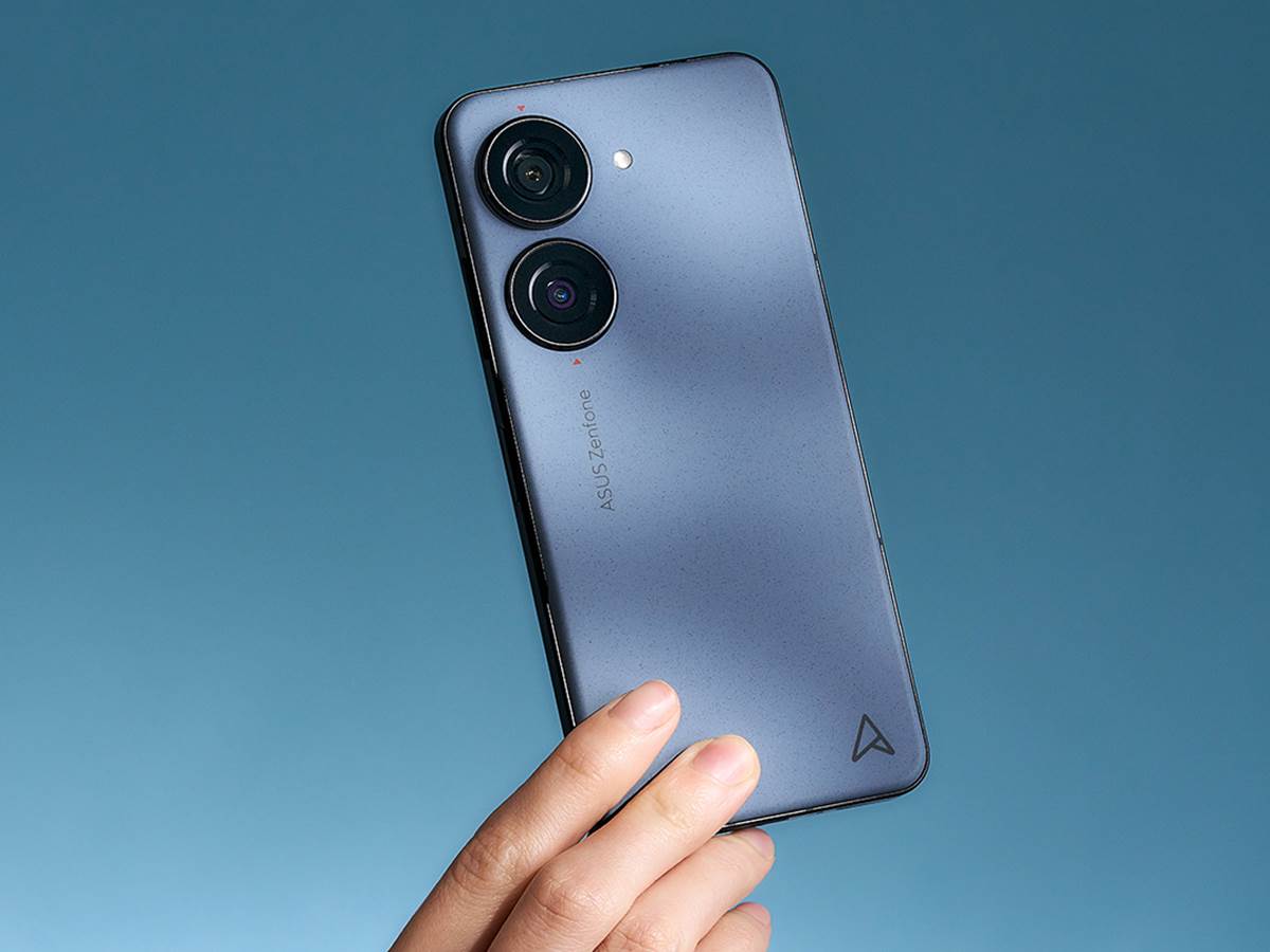  ASUS Zenfone 10 6.jpg 