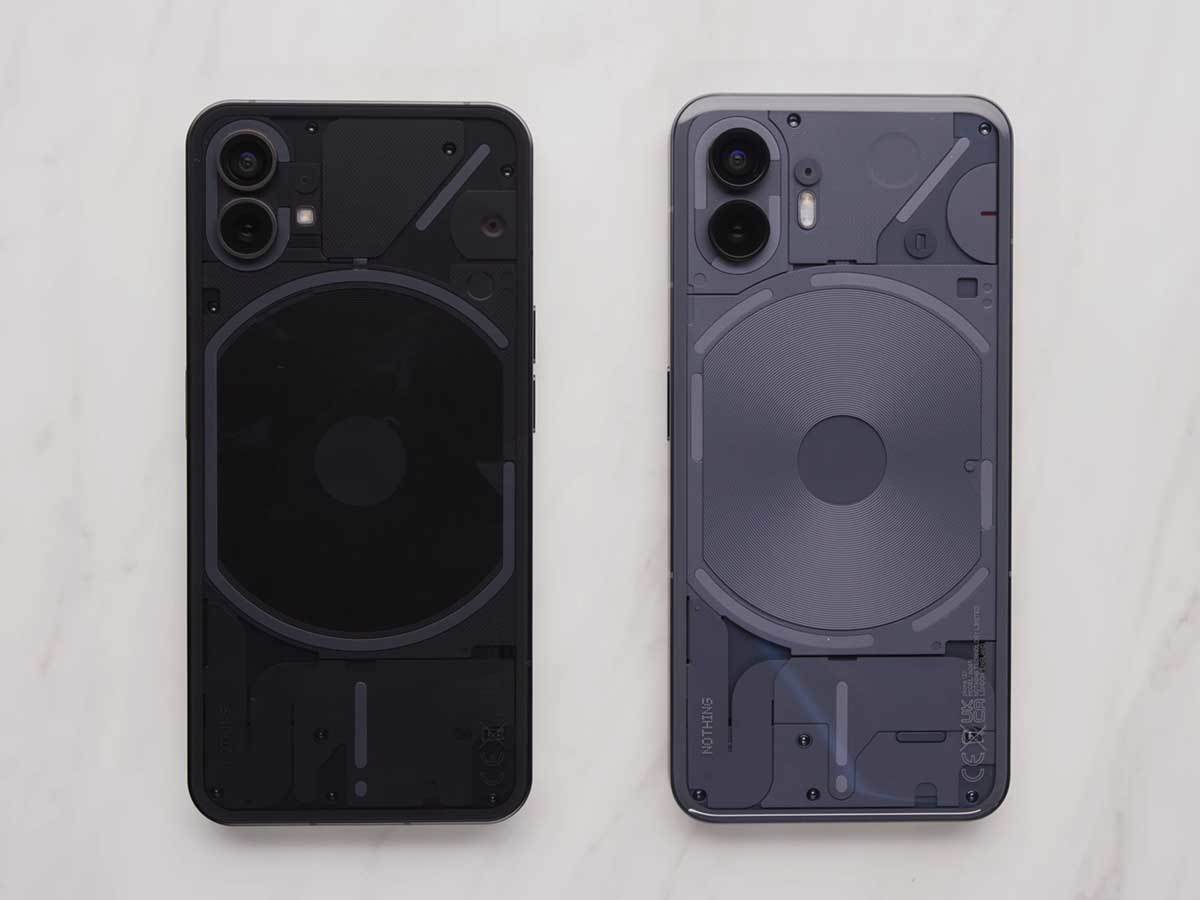 Nothing phone (2) 8.jpg - YouTube / Marques Brownlee   Nothing phone (2) 8.jpg - YouTube / Marques Brownlee