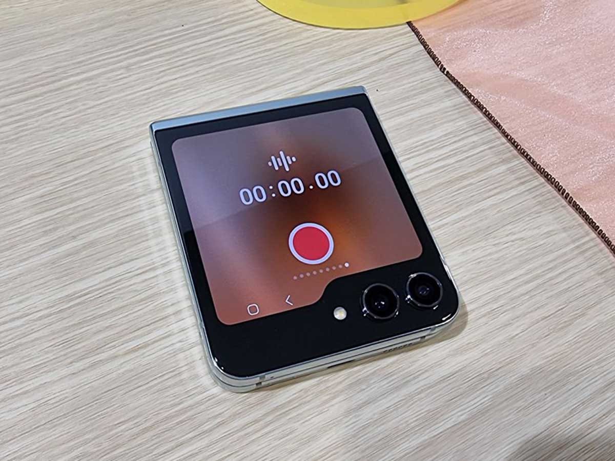  Samsung Galaxy Z Flip5 uživo 18.jpg 