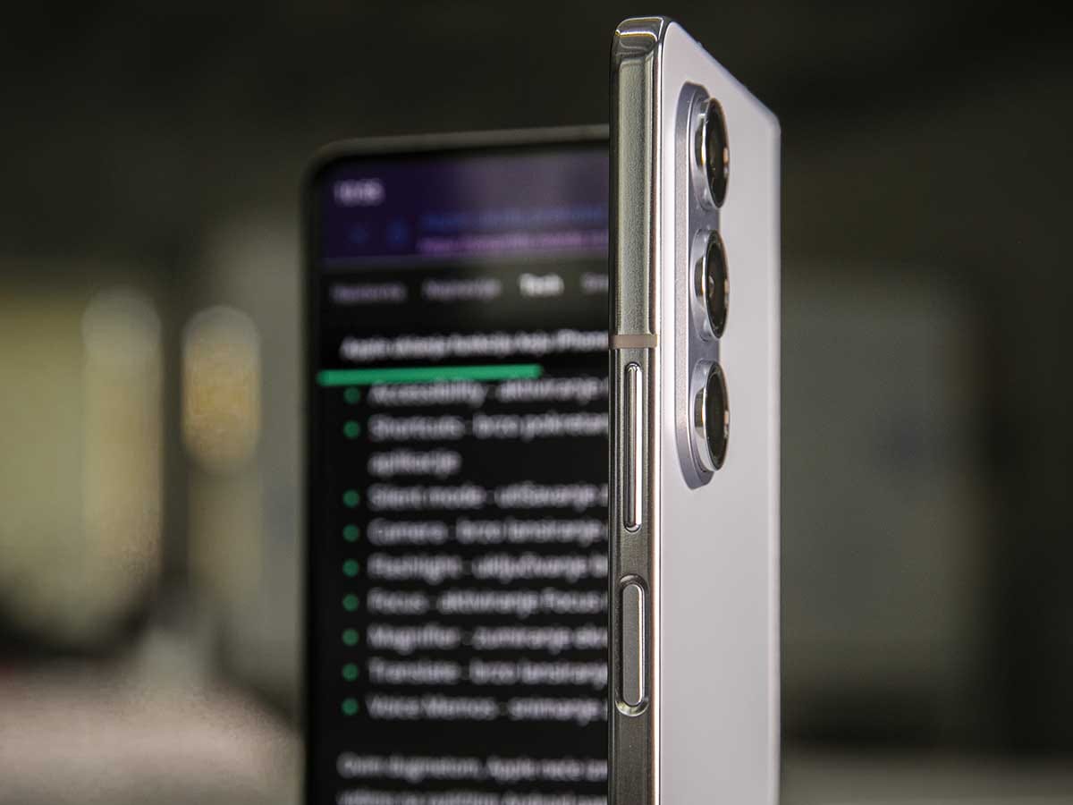  Samsung Galaxy Z Fold 5 dizajn 3.jpg - Stefan Stojanović 