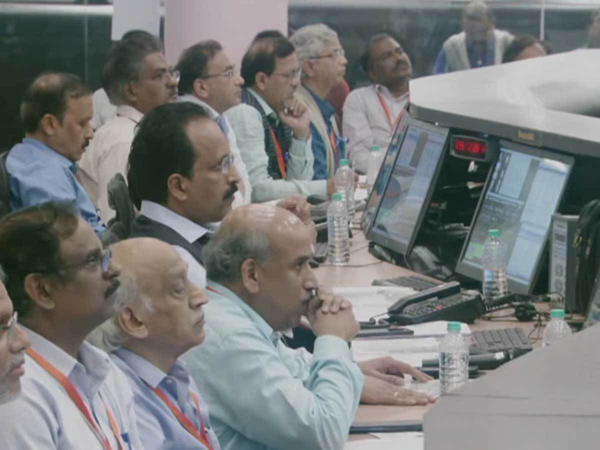  Chandrayaan-3 Mission Soft-landing LIVE Telecast 40-16 screenshot.jpg - YouTube / ISRO Official 