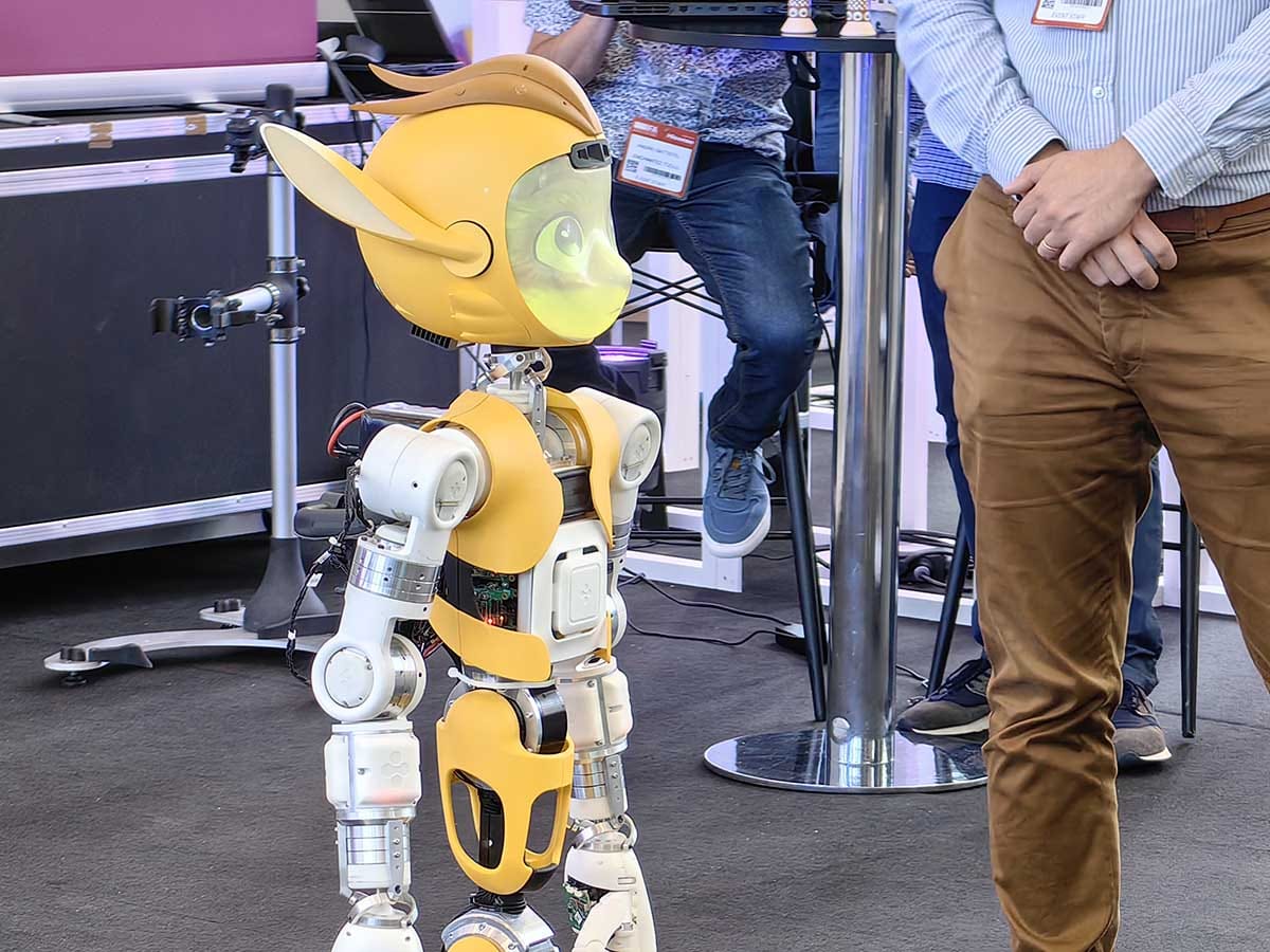  Mirokai robot IFA 8.jpg - SmartLife / Ilija Baošić 