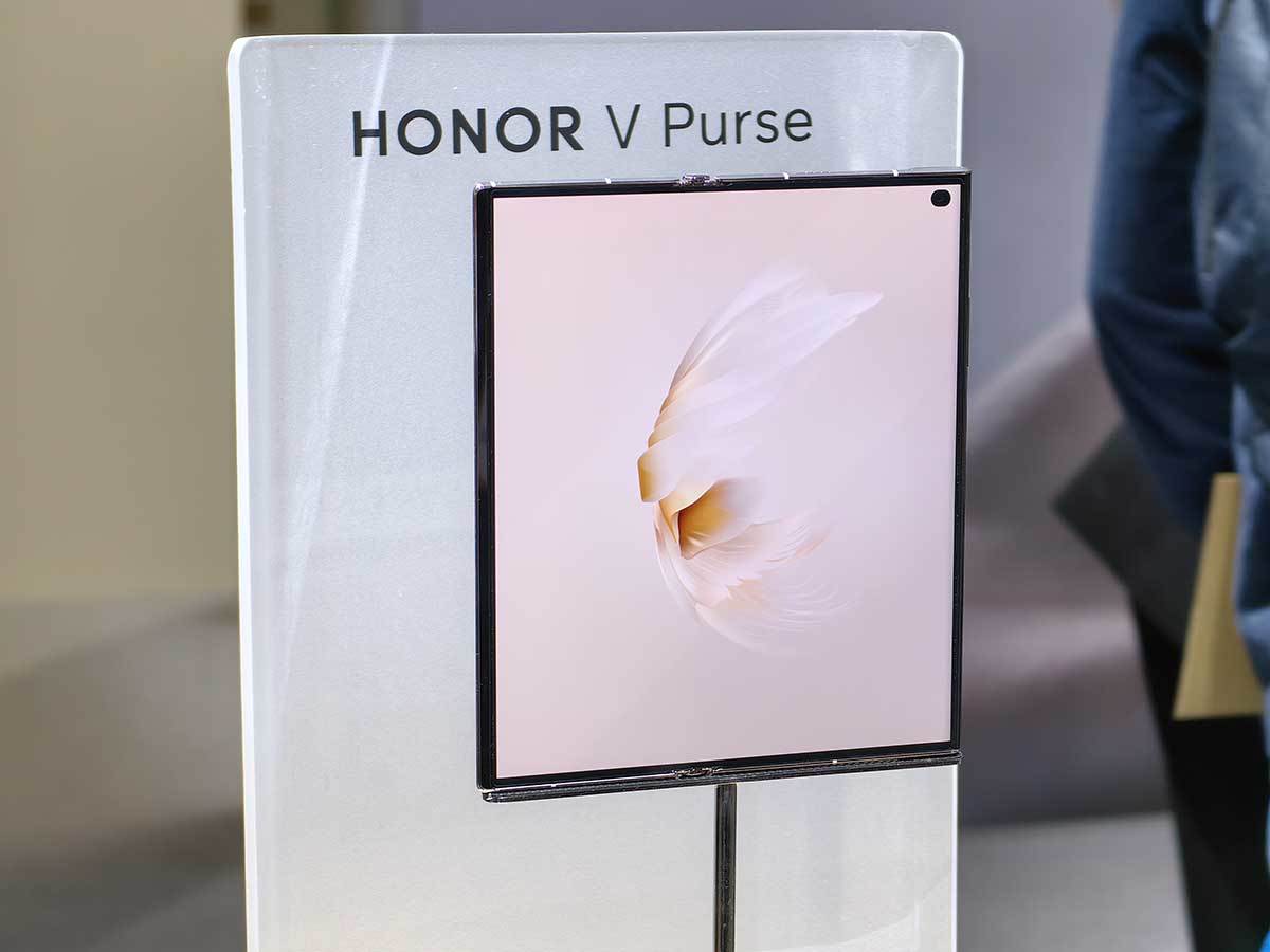  HONOR V Purse 1.jpg - SmartLife / Ilija Baošić 