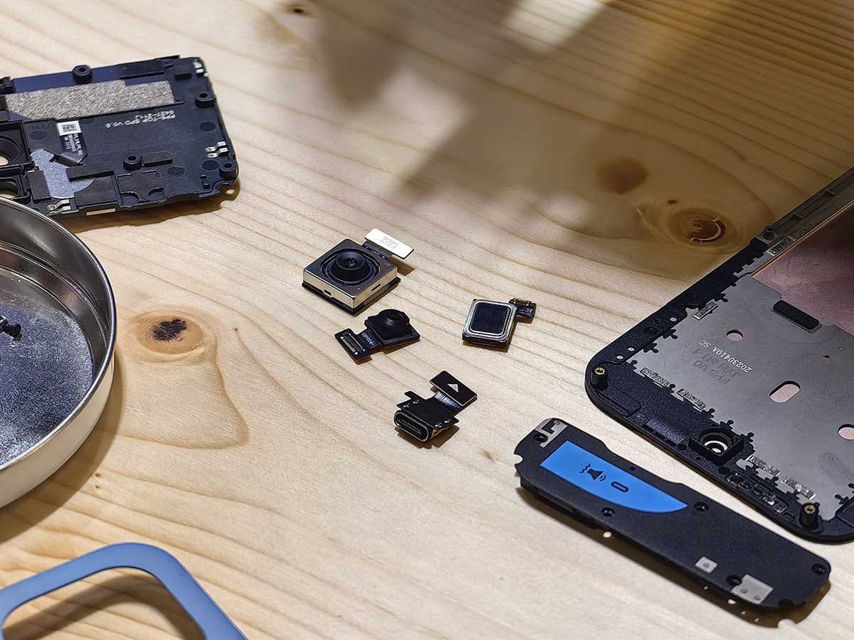 Fairphone 5 12.jpg   Fairphone 5 12.jpg