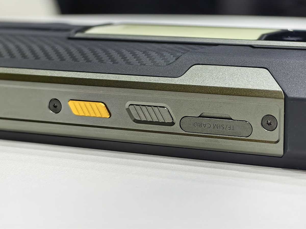 Ulefone Armor 24 7.jpg   Ulefone Armor 24 7.jpg