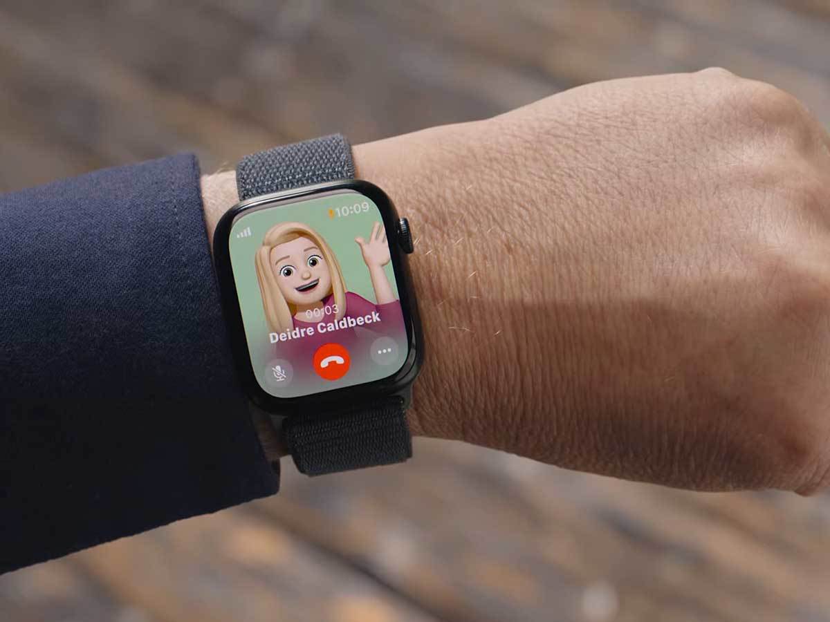 Apple Event - September 12 16-20 screenshot.jpg - YouTube / Apple   Apple Event - September 12 16-20 screenshot.jpg - YouTube / Apple