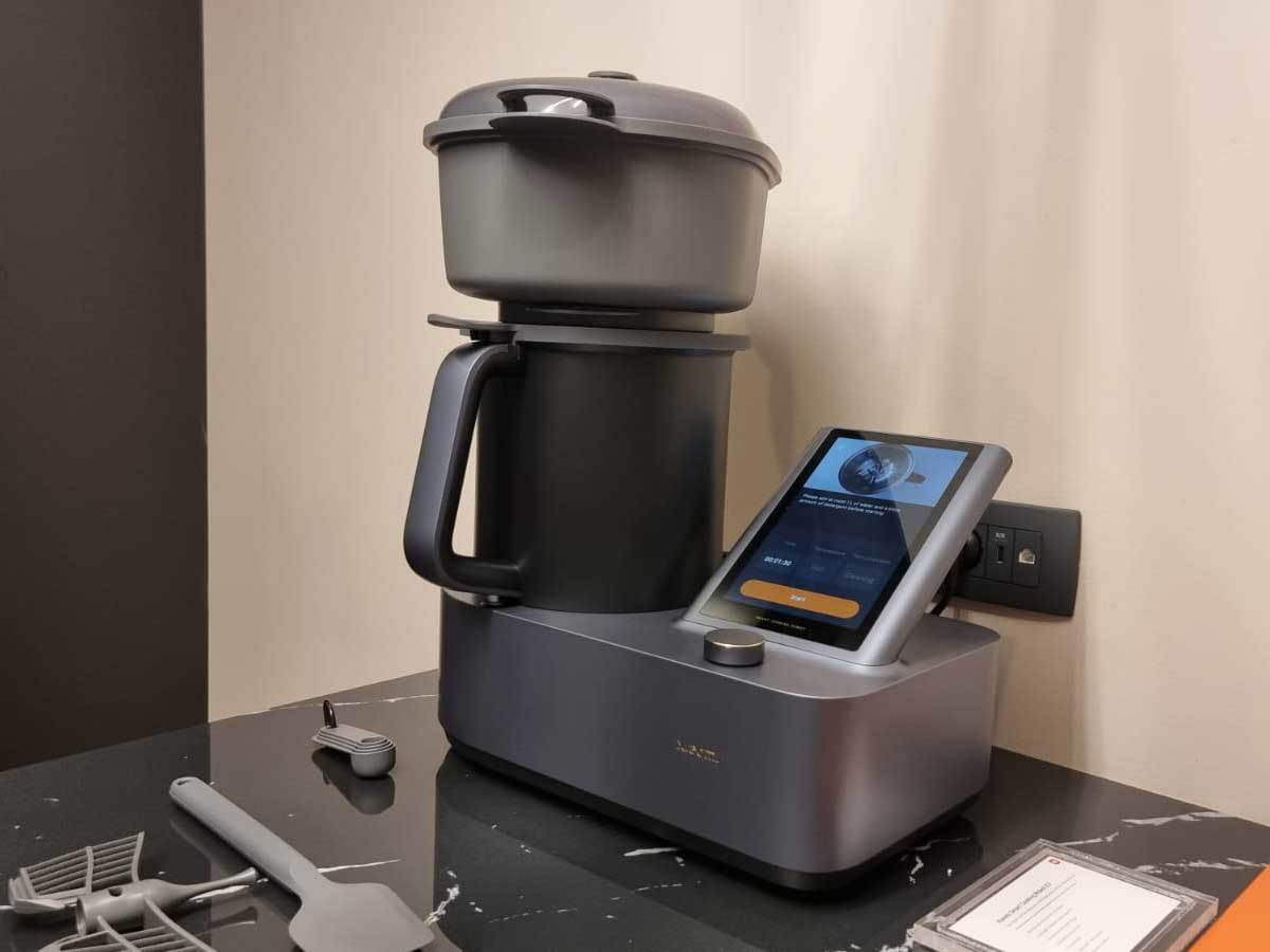   - SmartLife / Krunoslav Ćosić 