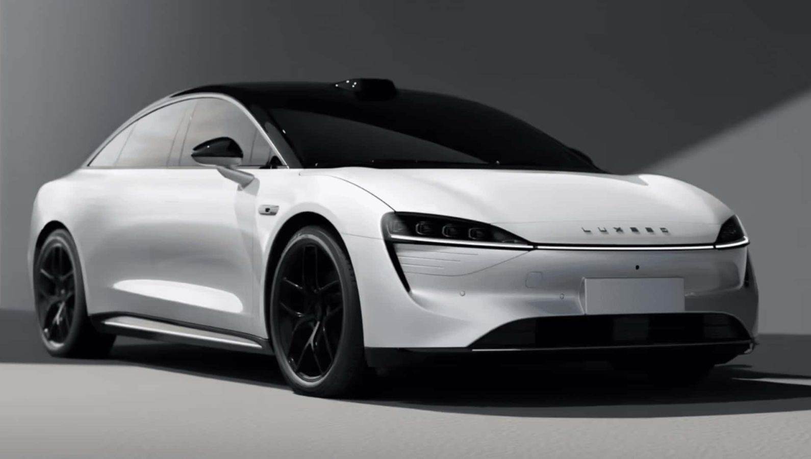  Luxeed S7, električni automobil - Luxeed 