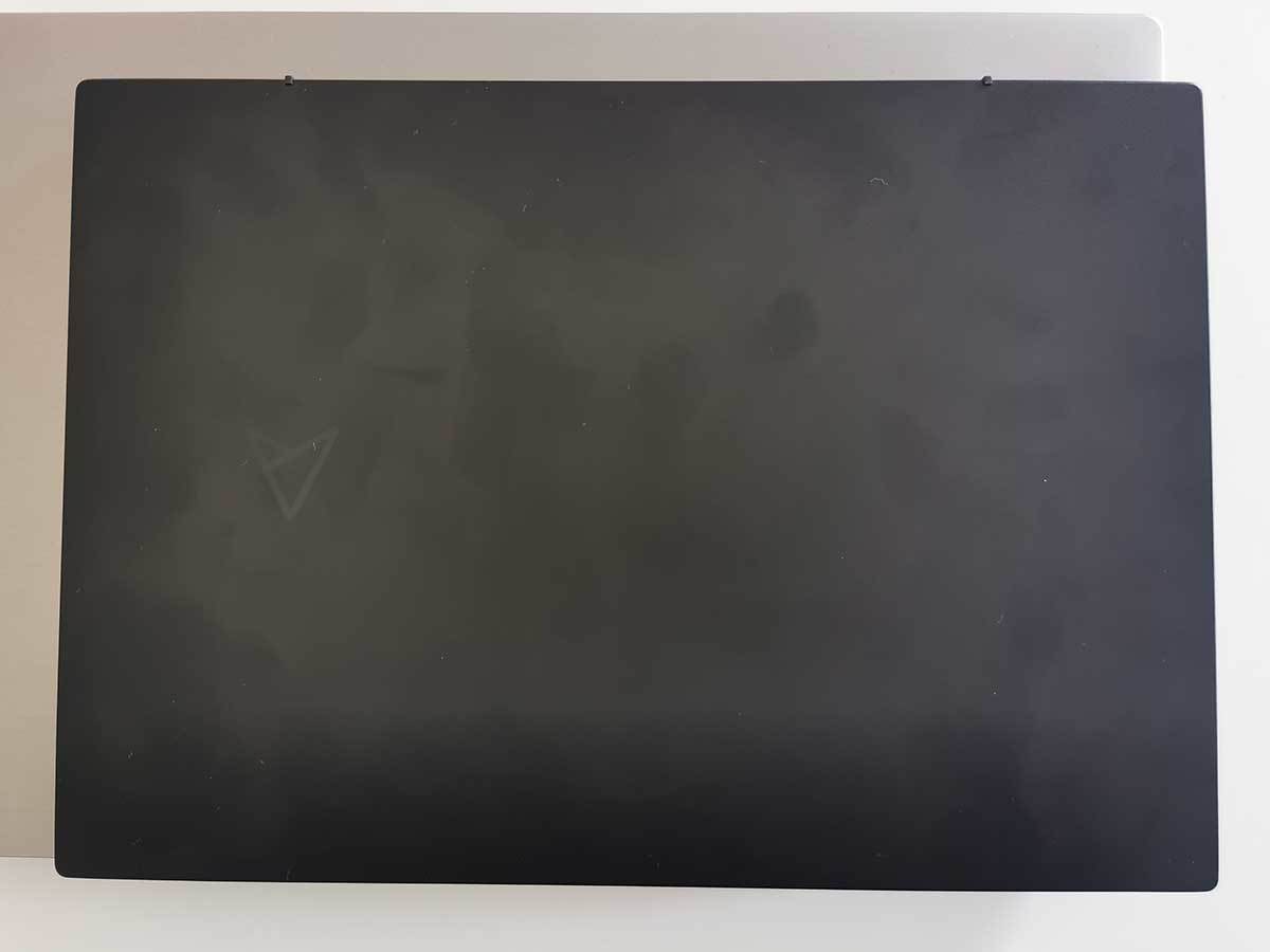  ASUS Zenbook 14 UM3402 _ Foto Mondo (7).jpg - SmartLife / Miloš B. Jovanović 