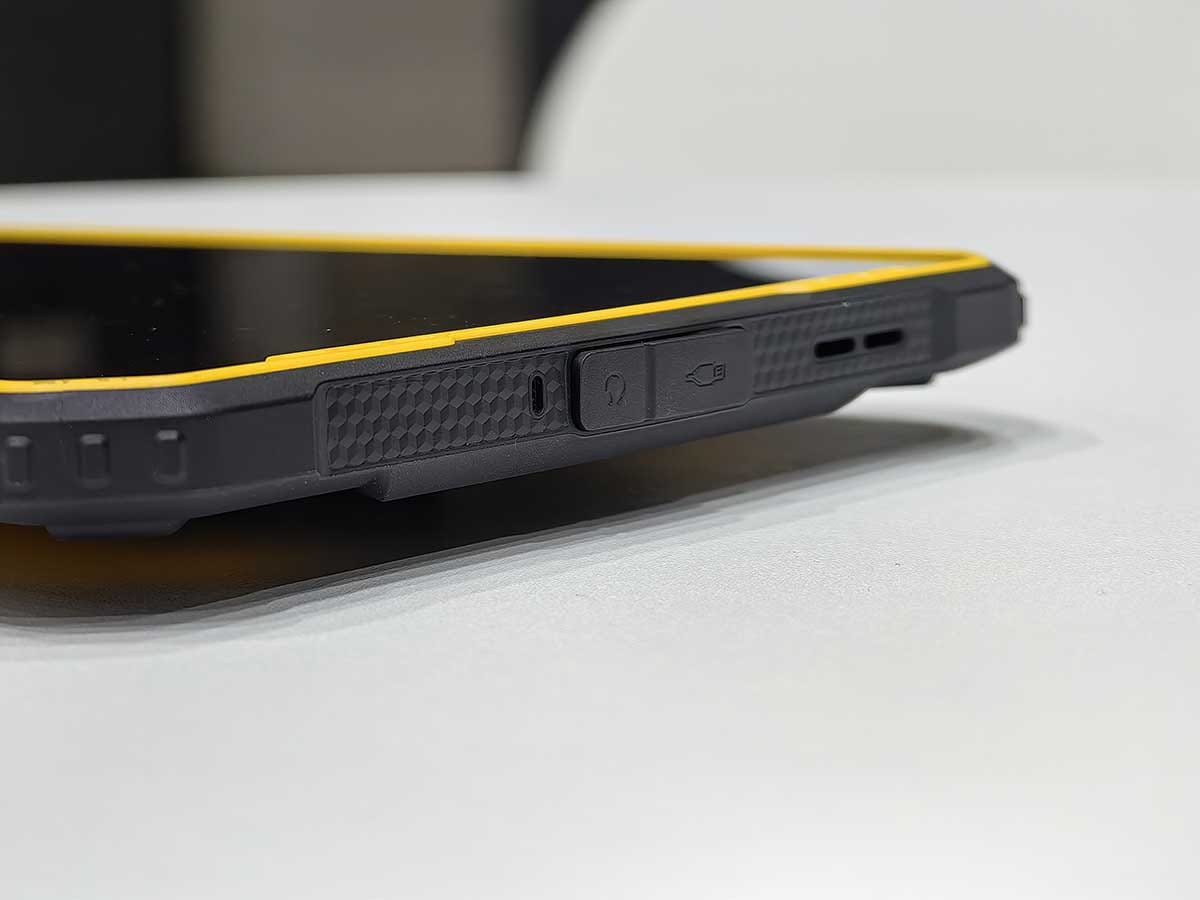  Ulefone Armor Pad 2 7.jpg 