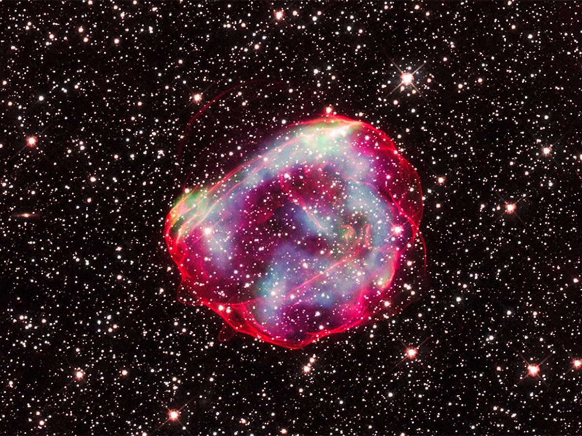  Supernova 5.jpg - X-ray: NASA/CXC/GSFC/B. J. Williams et al.; Optical: NASA/ESA/STScI 
