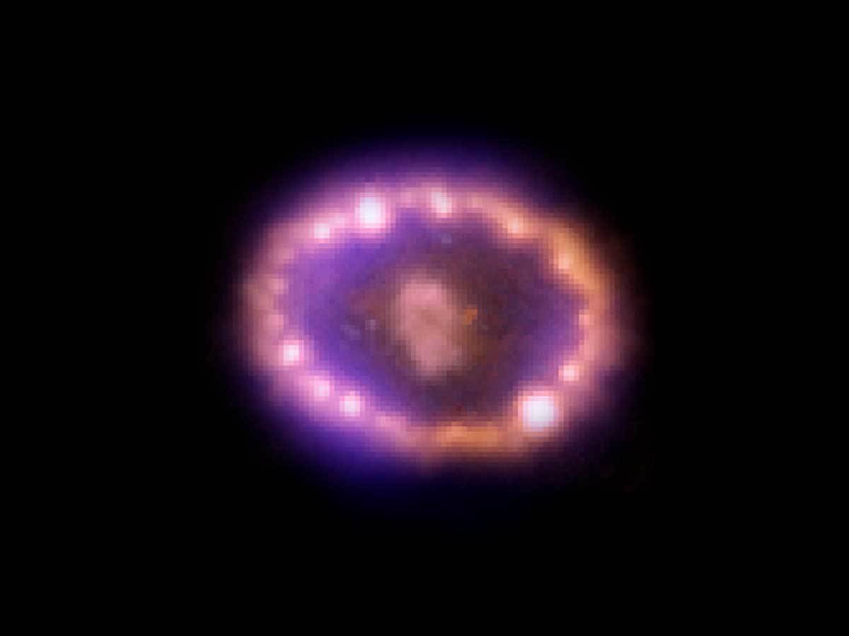Supernova 2.jpg   Supernova 2.jpg