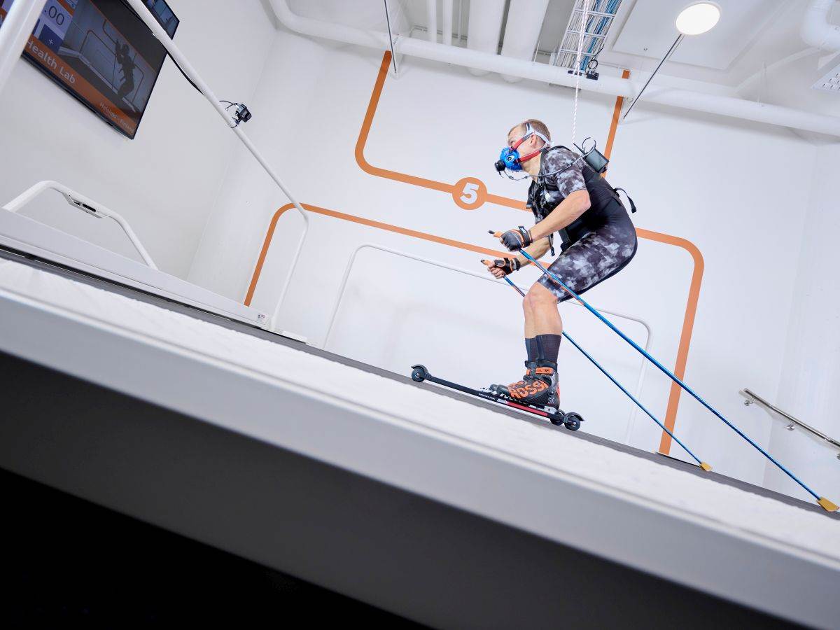  Multi-functional treadmill area-Roller skiing _ Foto Huawei.jpg 