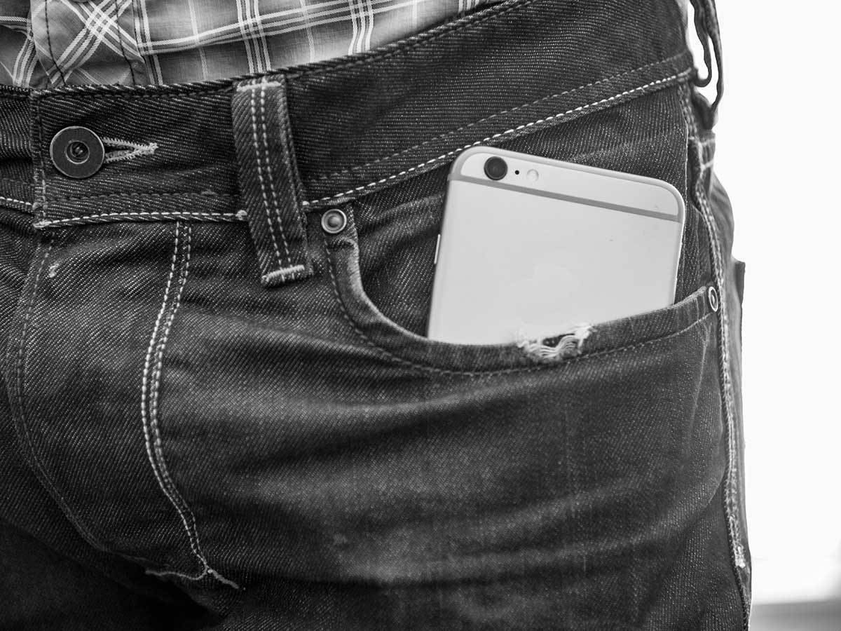 Telefon u džepu Telefon u džepu