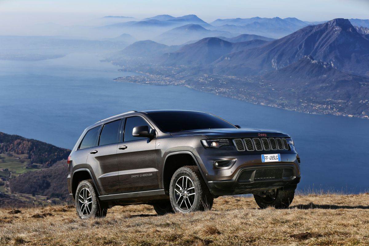 2 Jeep Grand Cherokee _ Foto Jeep (2).jpg 2 Jeep Grand Cherokee _ Foto Jeep (2).jpg