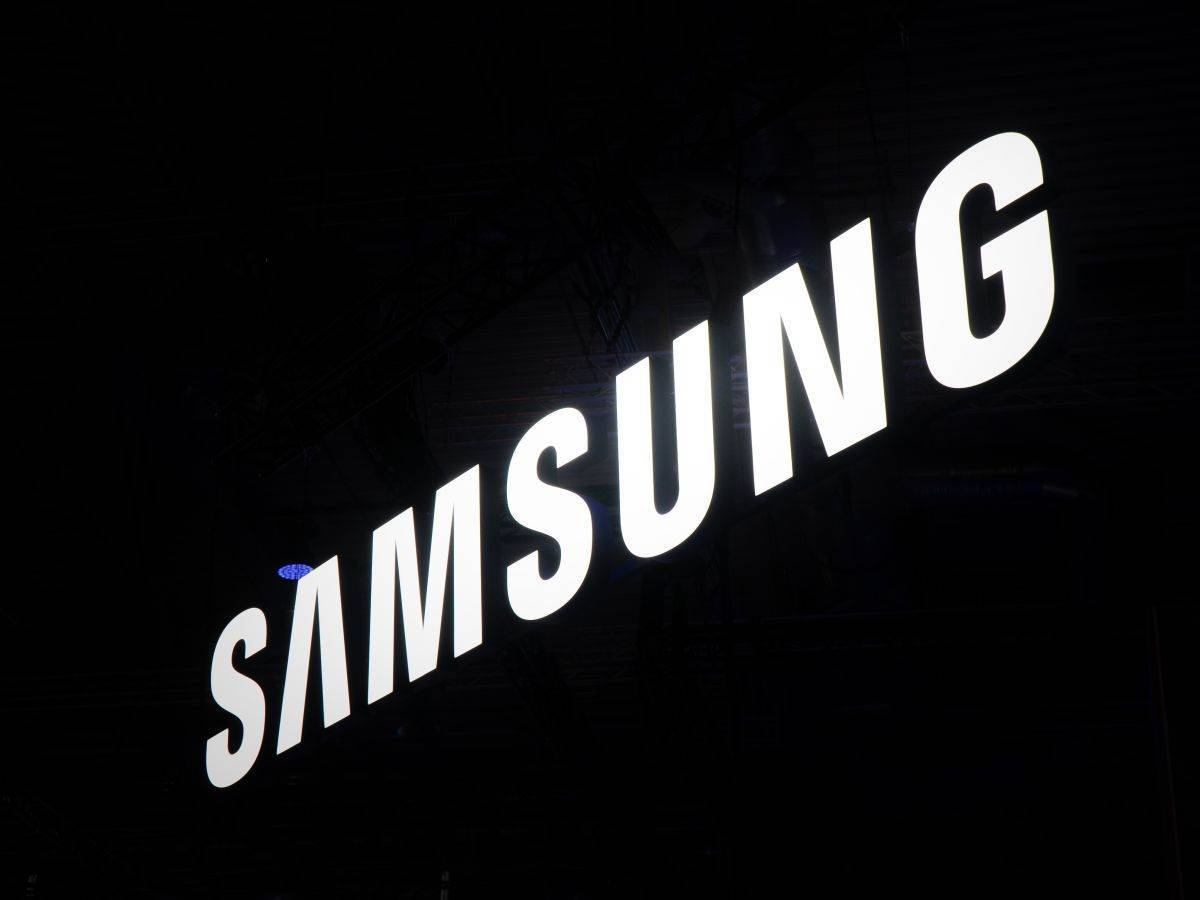  Samsung logo _ Foto Unsplash.jpg 
