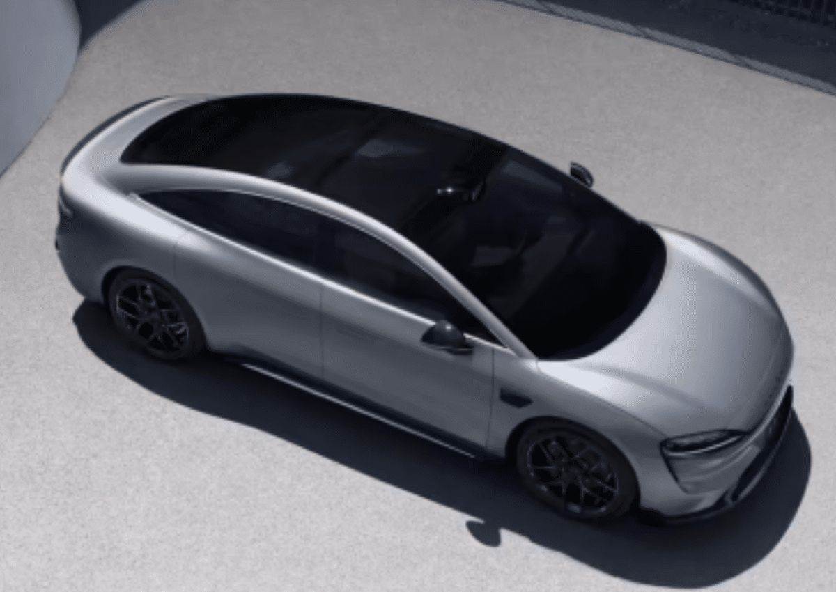 Luxeed S7 _ Huawei električni automobil _ Foto Luxeed (2).jpg - Huawei / Luxeed   Luxeed S7 _ Huawei električni automobil _ Foto Luxeed (2).jpg - Huawei / Luxeed