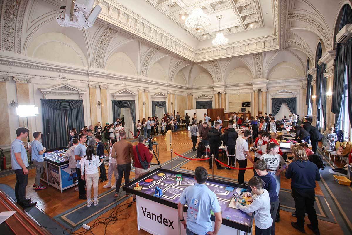  Yandex Dani Robotike fotografija 6.jpg - Yandex 