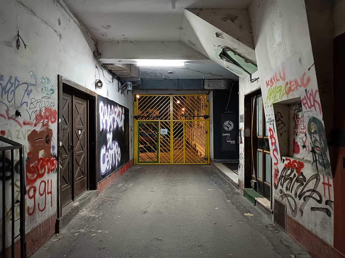  TECNO Phantom V Flip test kamere noć 1.jpg - SmartLife / Ilija Baošić 