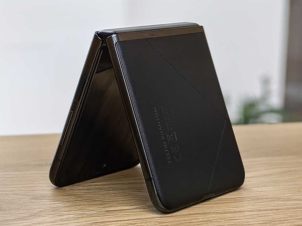 TECNO Phantom V Flip 5G 11.jpg   TECNO Phantom V Flip 5G 11.jpg