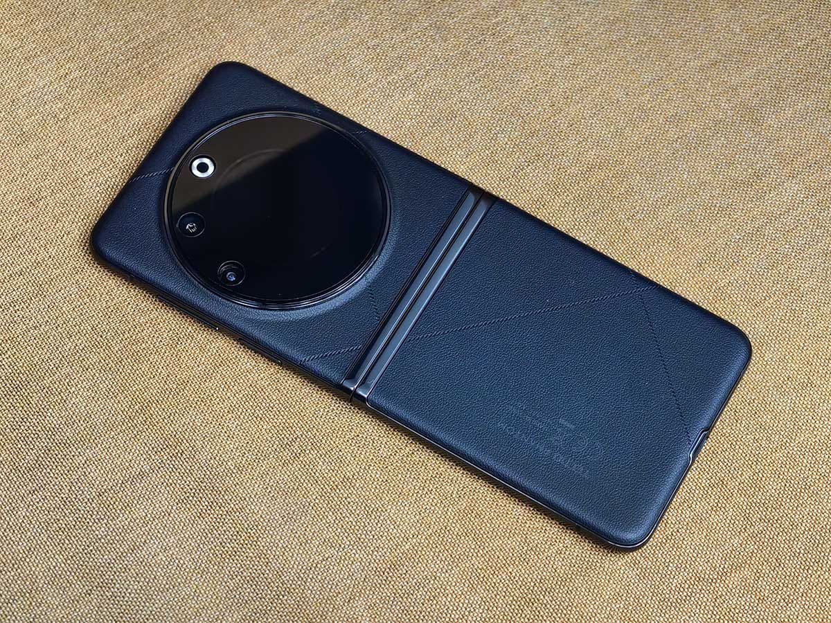  TECNO Phantom V Flip 5G 8.jpg - SmartLife / Ilija Baošić 