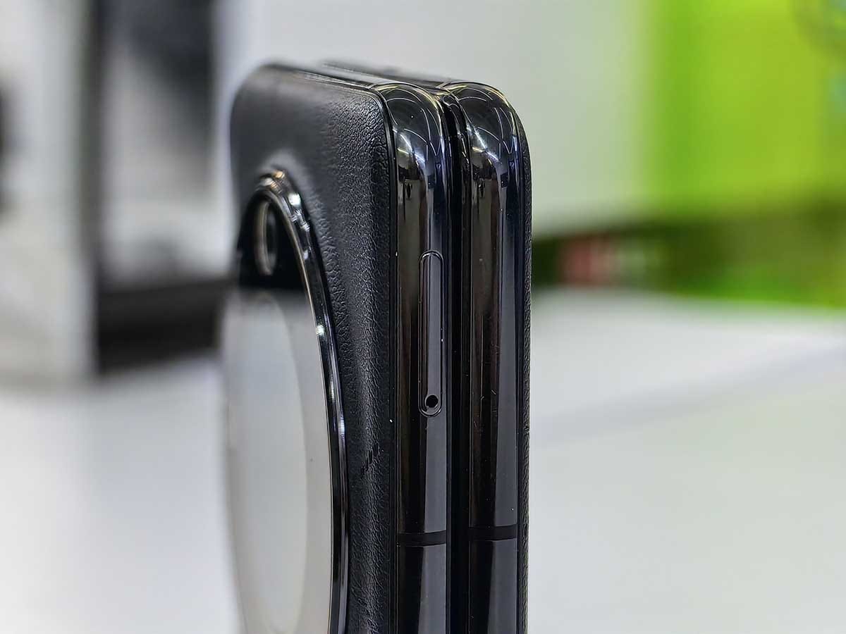 TECNO Phantom V Flip 5G 18.jpg   TECNO Phantom V Flip 5G 18.jpg