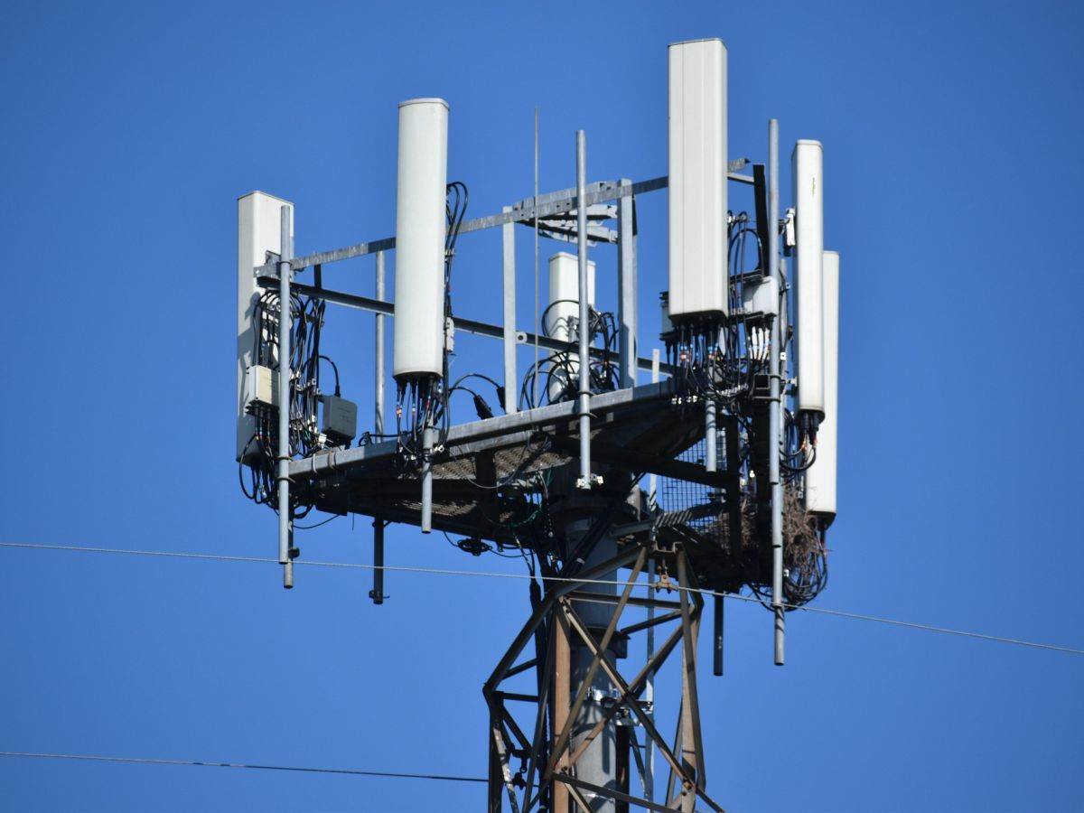 Antene _ 5G mreža _ Foto Pixabay.jpg Antene _ 5G mreža _ Foto Pixabay.jpg