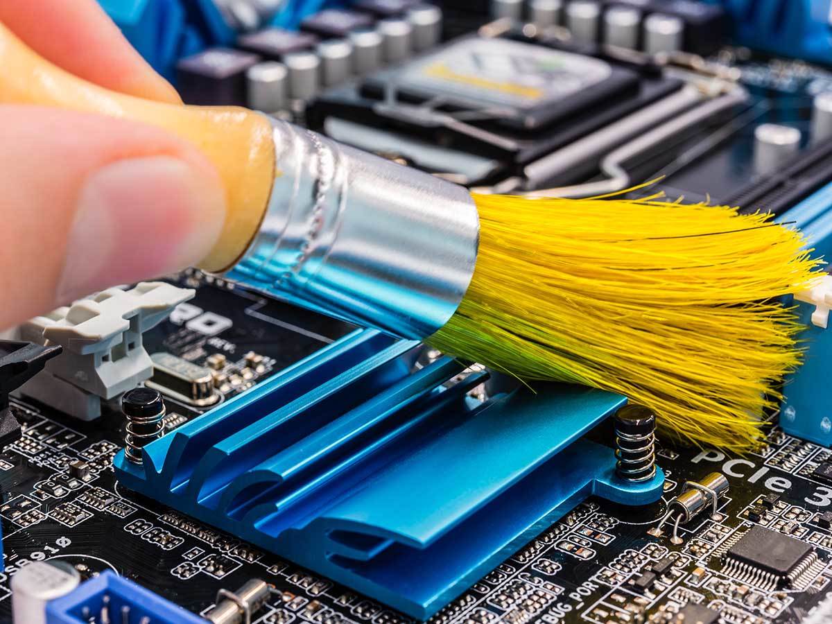 Nepravilno čišćenje računara   Nepravilno čišćenje računara