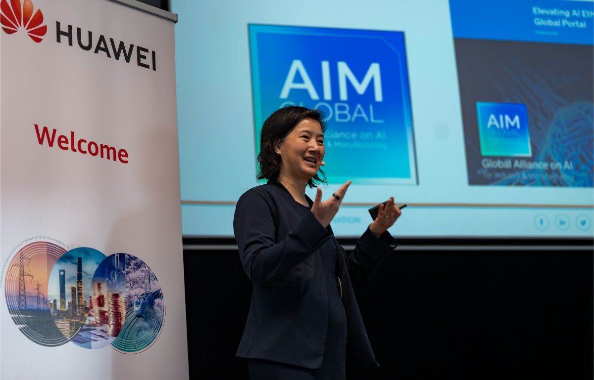 Huawei Centar Holandija Slika 2.jpg   Huawei Centar Holandija Slika 2.jpg