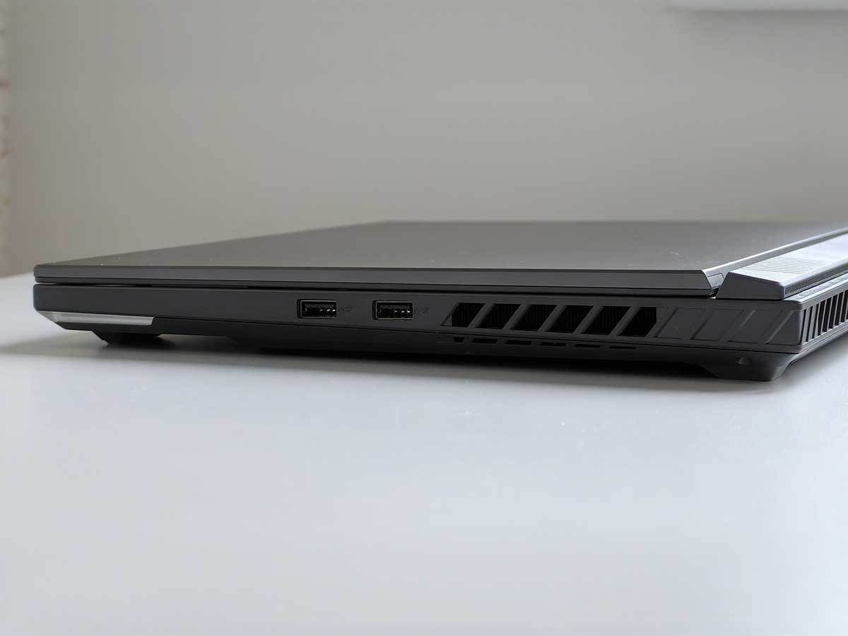  ASUS ROG STRIX G16 dizajn 4.jpg 