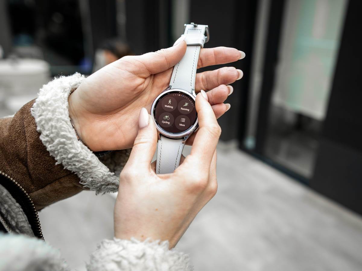  Samsung Galaxy Watch6 Classic _ pametni sat _ Foto Stefan Stojanović (1).jpg 