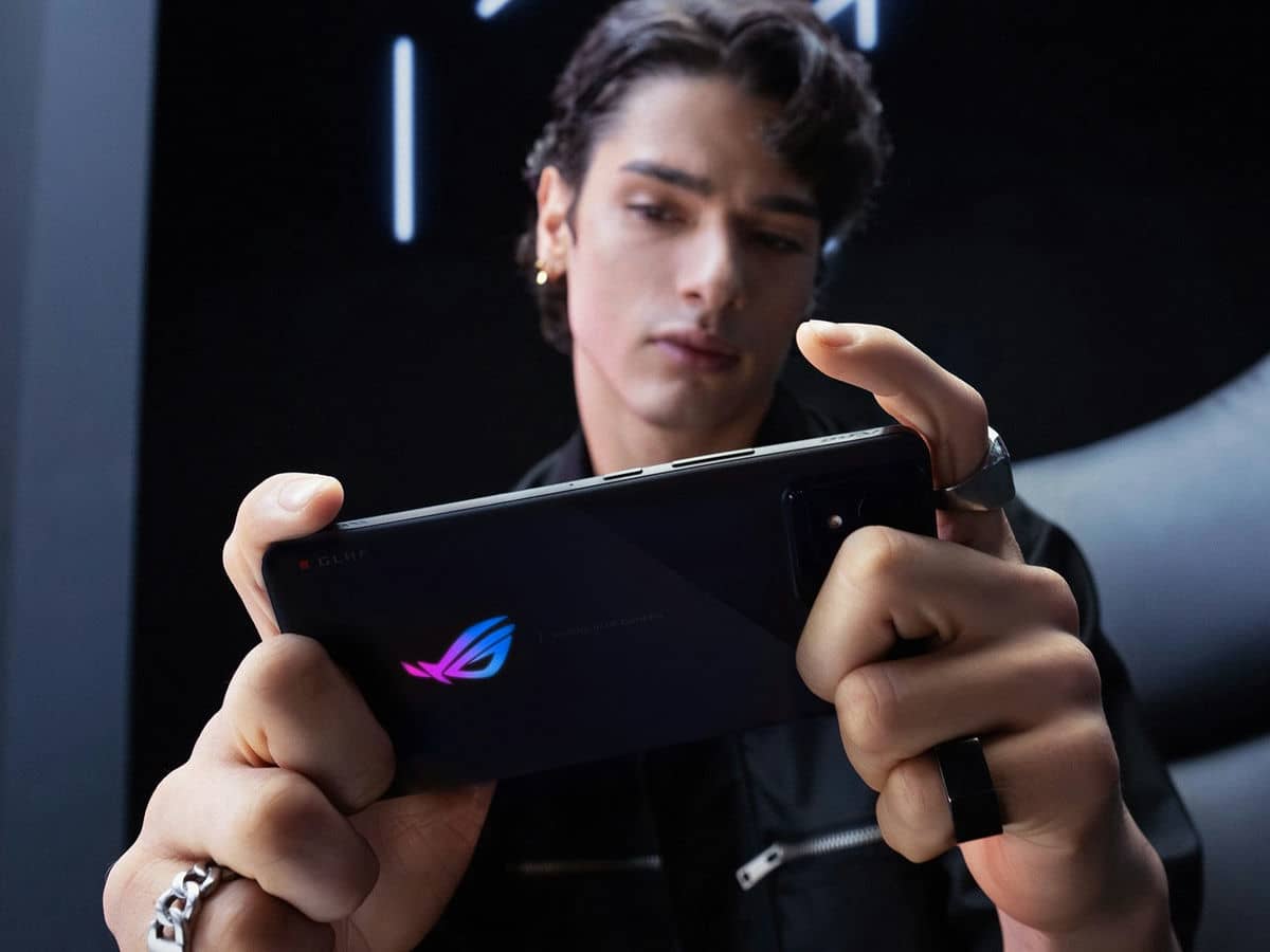  ASUS ROG Phone 8 serija 2.jpg - ASUS 