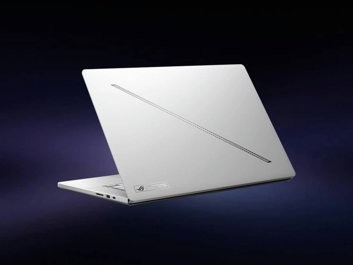 ASUS ROG Zephyrus G16 2024 6.jpg - ASUS   ASUS ROG Zephyrus G16 2024 6.jpg - ASUS