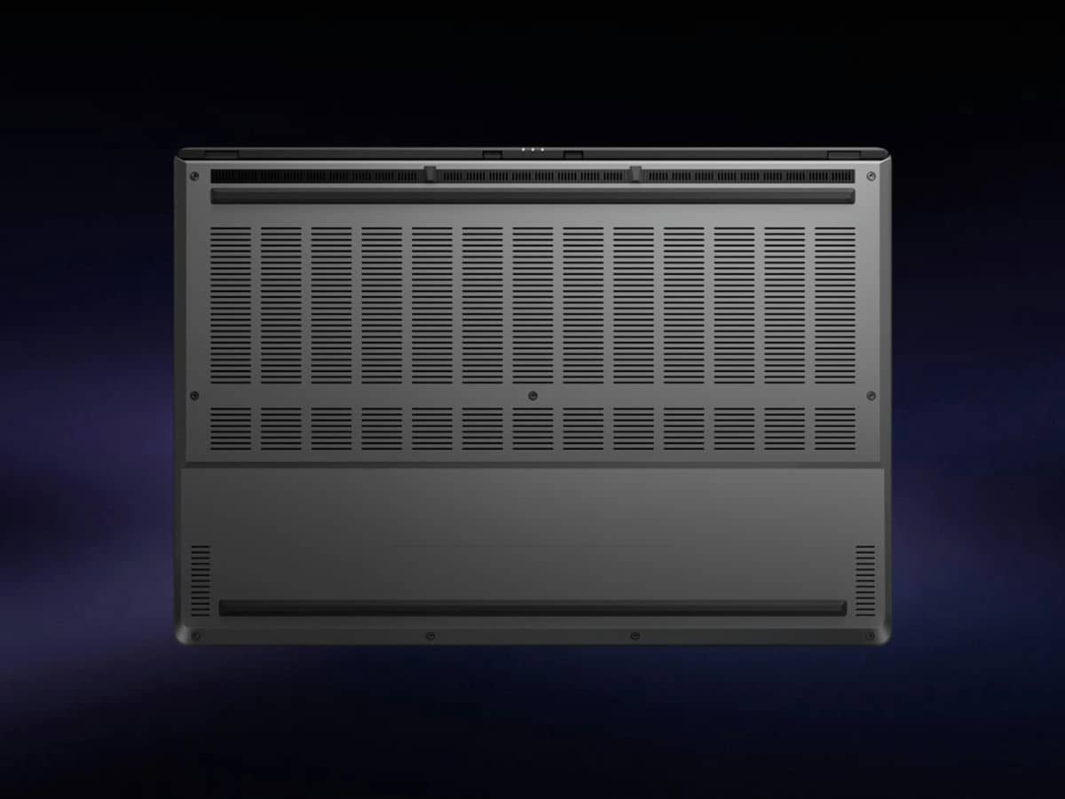 ASUS ROG Zephyrus G16 2024 8.jpg - ASUS   ASUS ROG Zephyrus G16 2024 8.jpg - ASUS