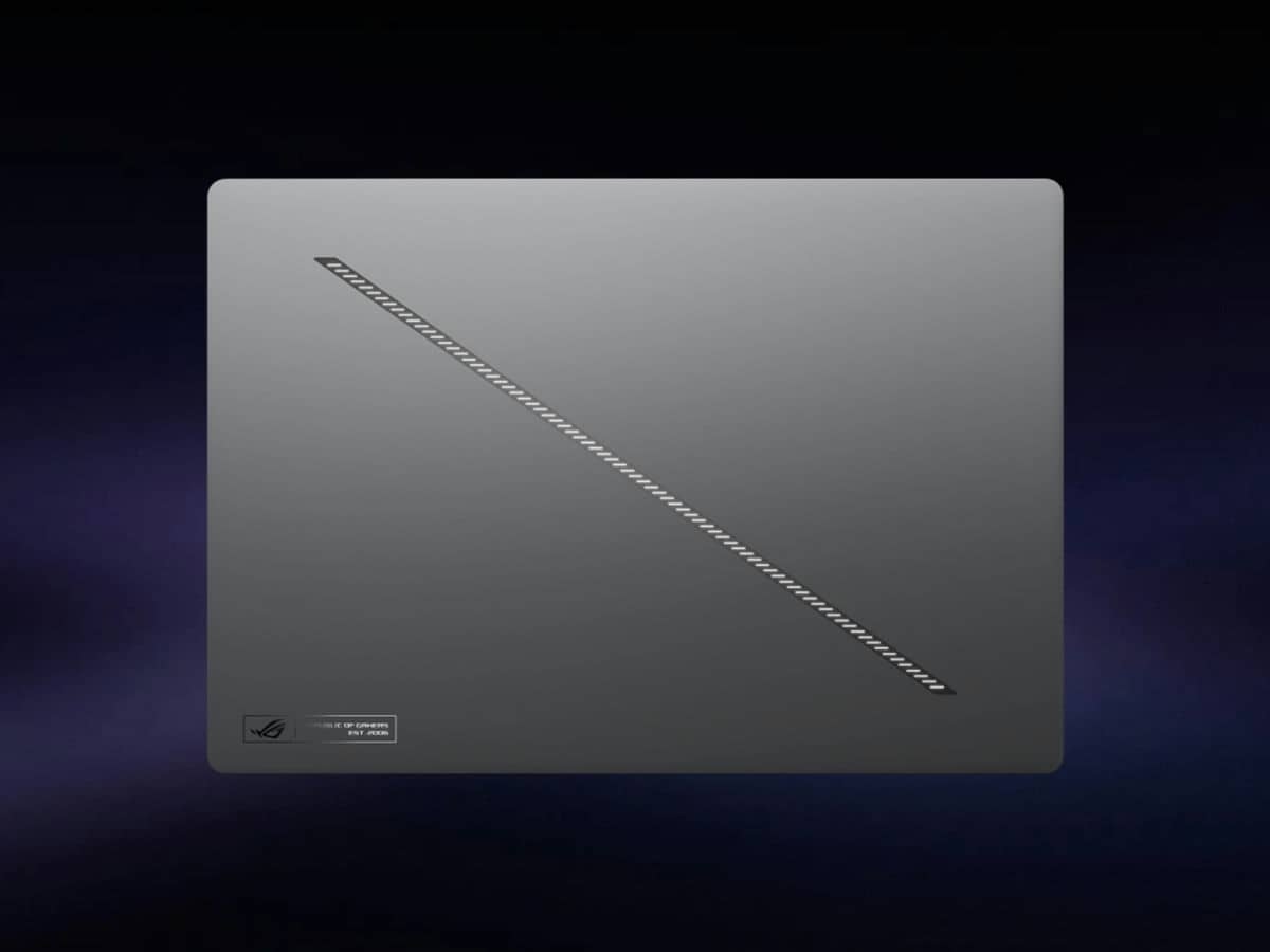  ASUS ROG Zephyrus G16 2024 9.jpg 