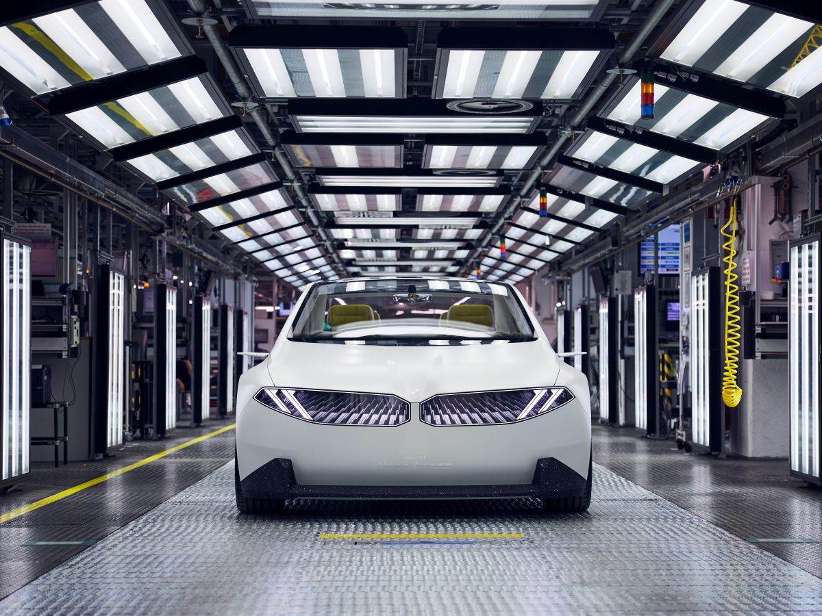 BMW Neue Klasse _ fabrika Minhen _ Foto BMW.jpg   BMW Neue Klasse _ fabrika Minhen _ Foto BMW.jpg