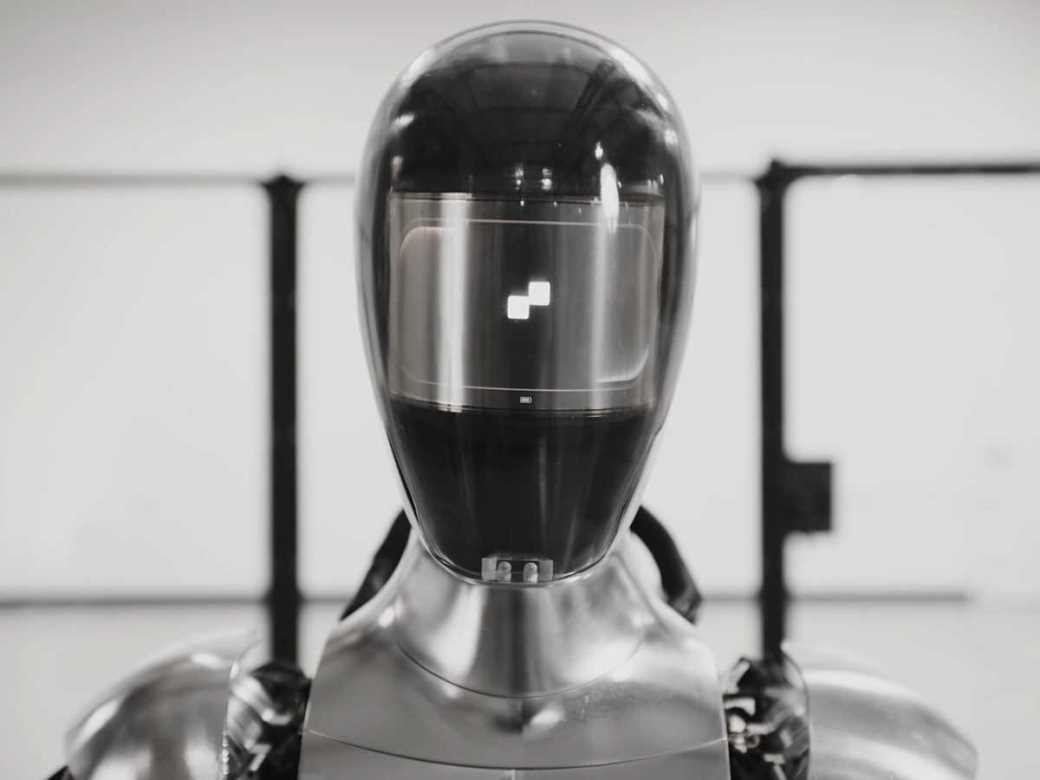 Figure 01 robot 4.jpg Figure 01 robot 4.jpg