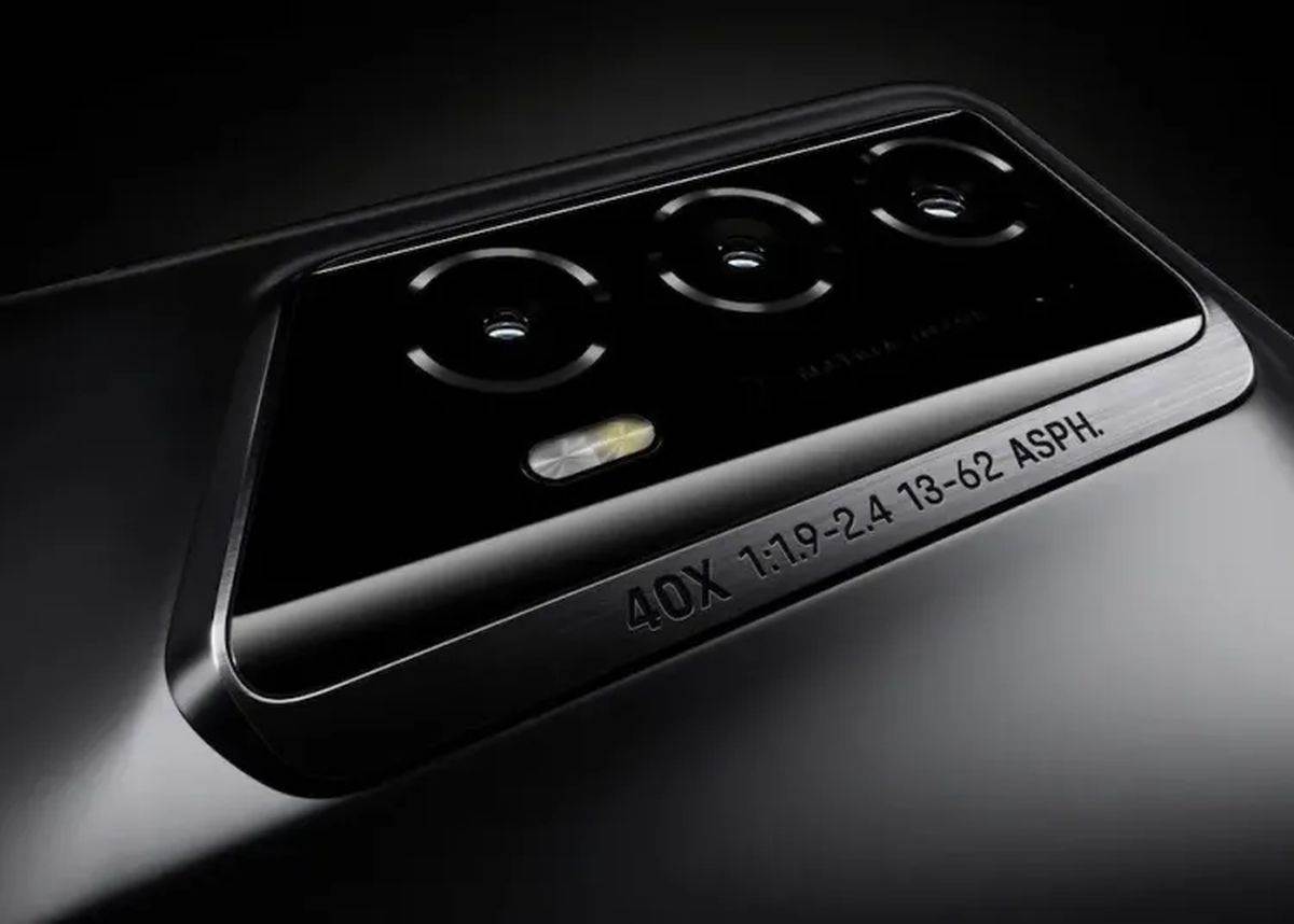  HONOR Magic V2 RSR Porsche Design _ telefon na preklop _ Foto Honor (5).jpg - Honor 