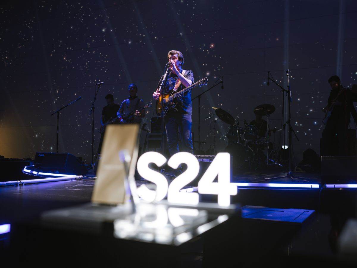  Samsung Galaxy S24 serija _ promocija _ Bajaga _ Foto Samsung (2).jpg - Samsung / Saša Knežević 