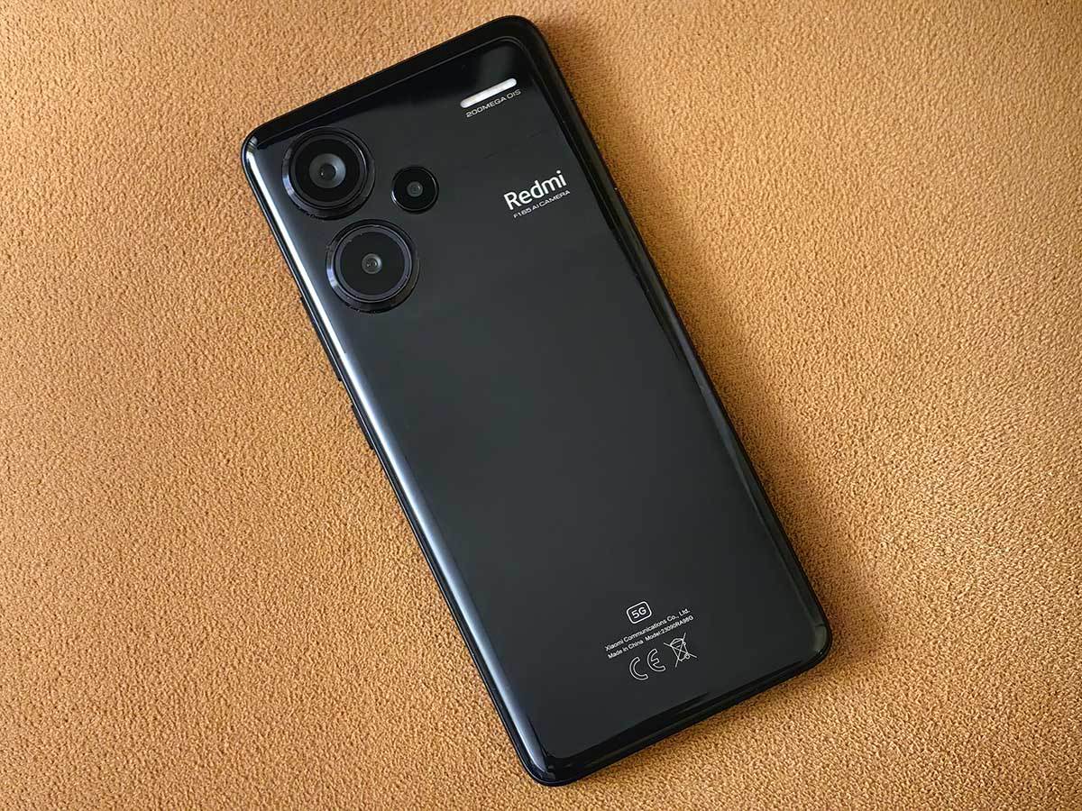 Redmi Note 13 Pro+ 5G dizajn   Redmi Note 13 Pro+ 5G dizajn