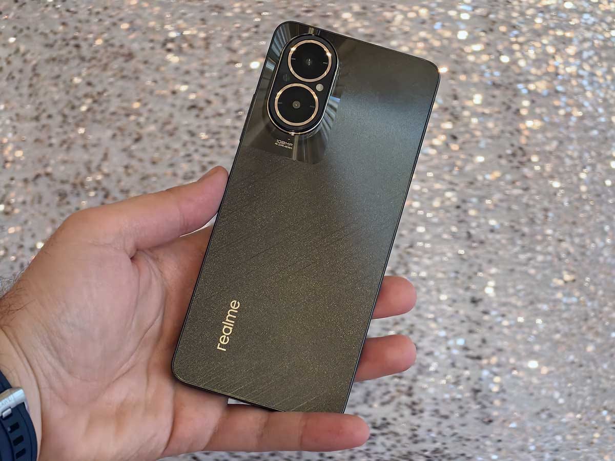 realme C67 poleđina realme C67 poleđina