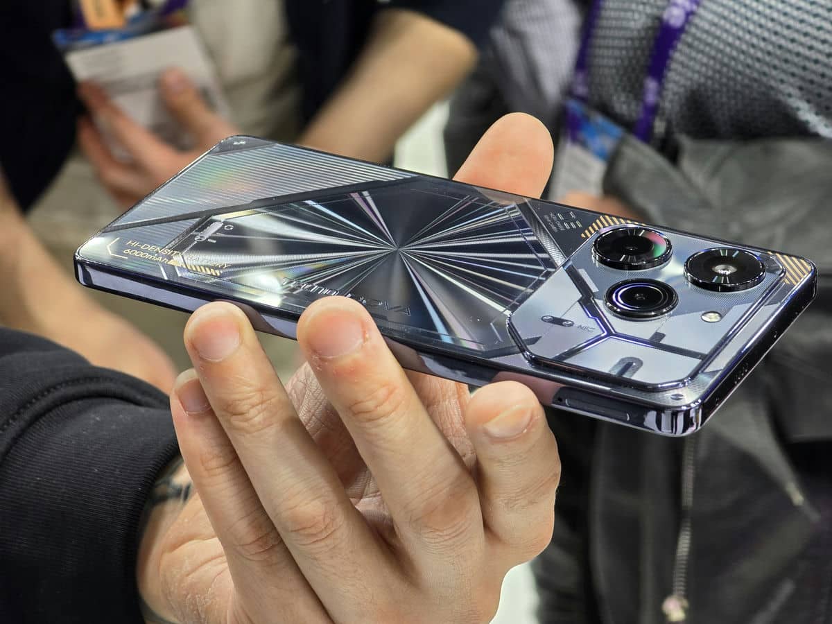 TECNO POVA 6 Pro 16.jpg - SmartLife / Ilija Baošić   TECNO POVA 6 Pro 16.jpg - SmartLife / Ilija Baošić