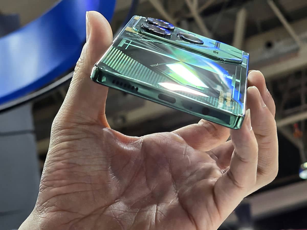 TECNO POVA 6 Pro 22.jpg - SmartLife / Ilija Baošić   TECNO POVA 6 Pro 22.jpg - SmartLife / Ilija Baošić