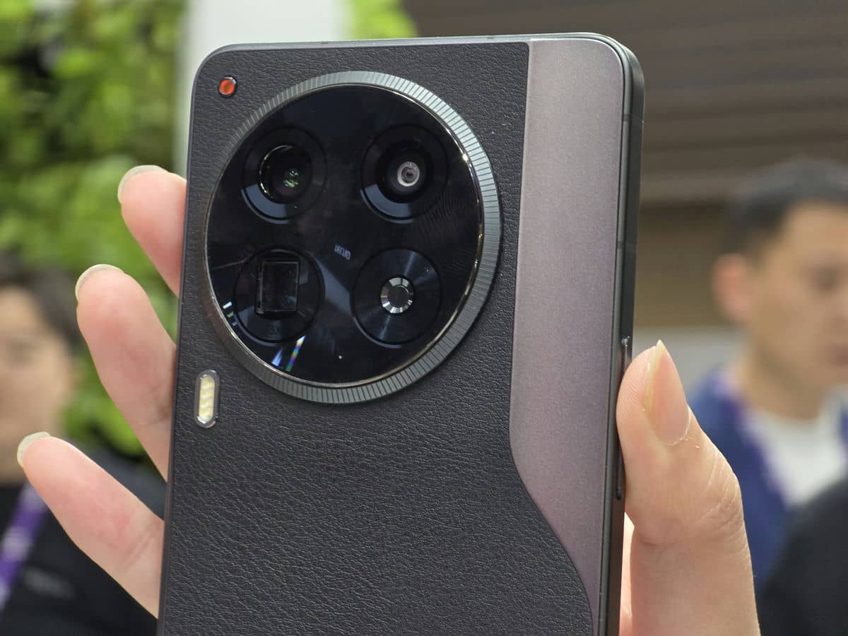  TECNO CAMON 30 serija 7.jpg - SmartLife / Ilija Baošić 